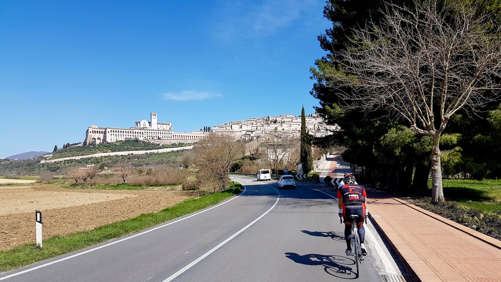 Assisi dal basso1