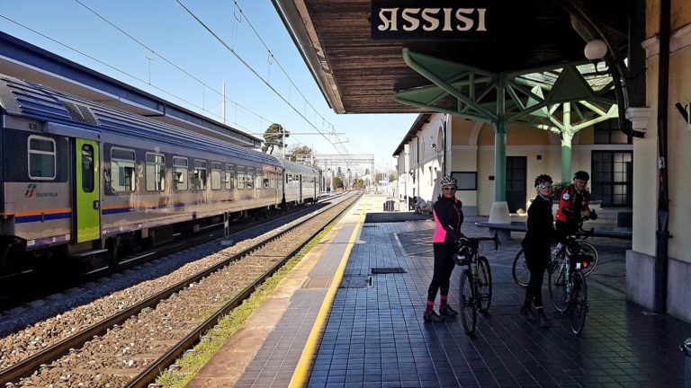 Assisi stazione2