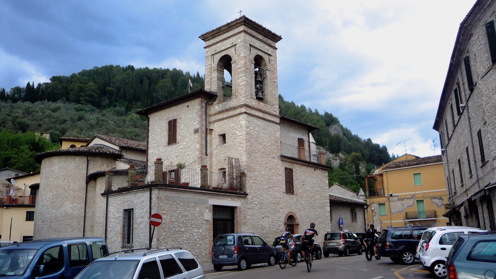 Arrone6