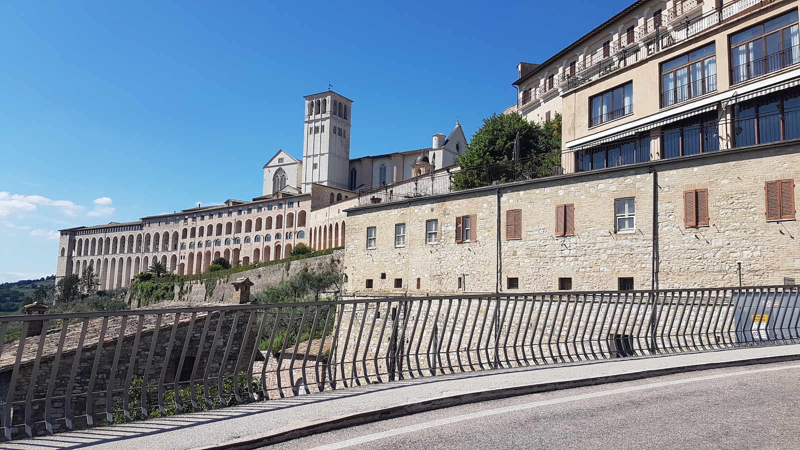 Assisi3