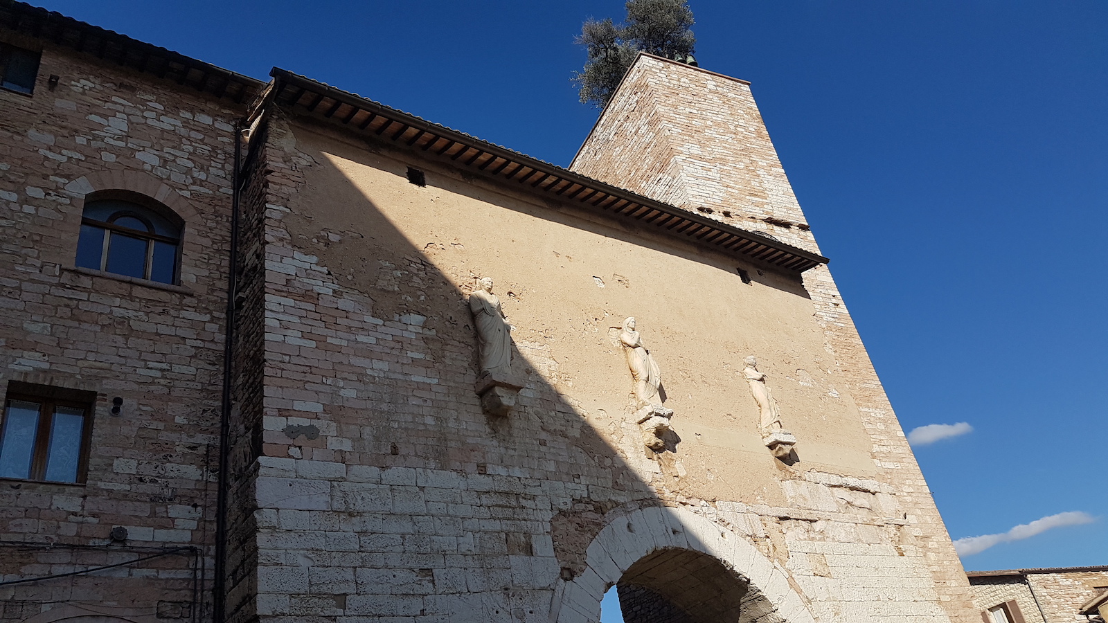 Spello3